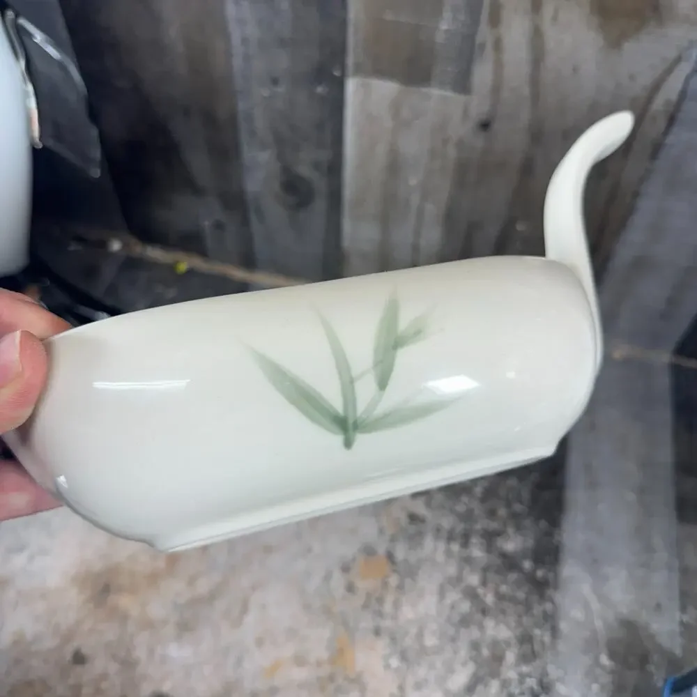 Winfield China‎ Bamboo (Round) Gravy Boat Vintage Handcrafted Green MCM